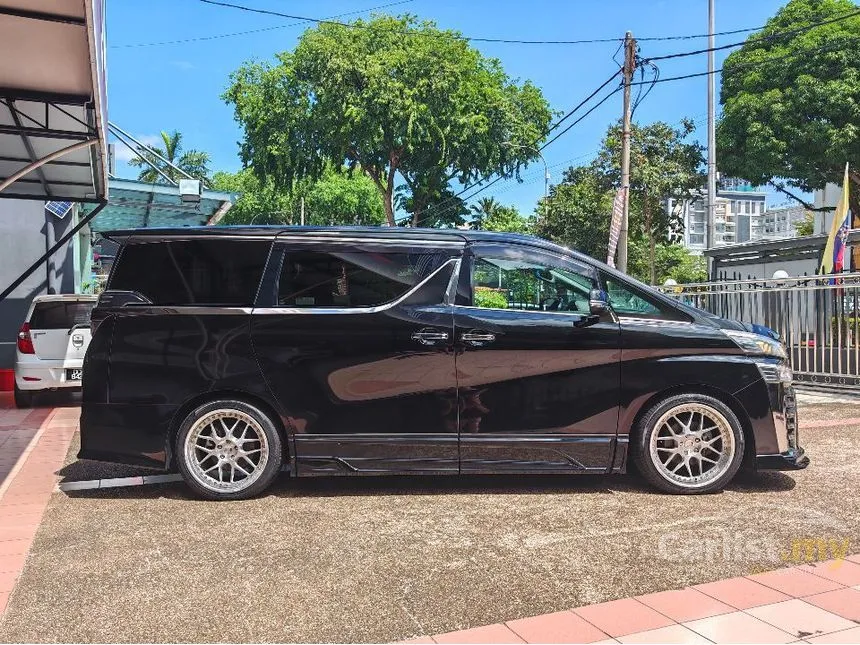 2021 Toyota Vellfire Z Golden Eyes MPV