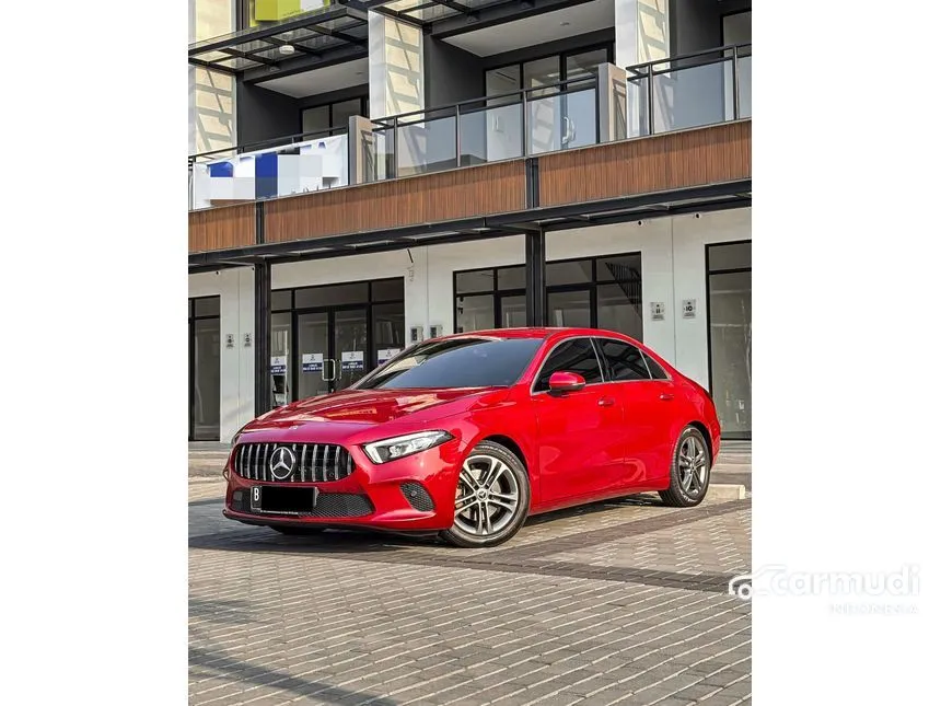 2021 Mercedes-Benz A200 progressive line Sedan
