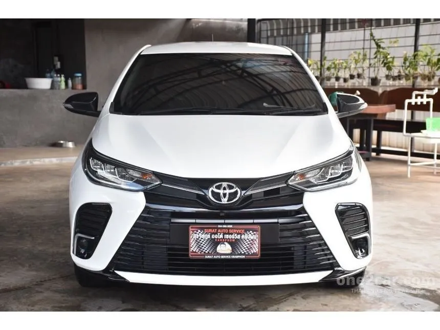 2022 Toyota Yaris Ativ Sport Sedan