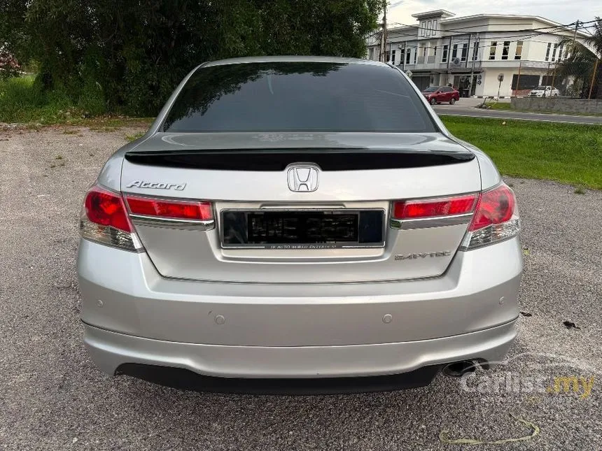 2011 Honda Accord VTi-L Sedan