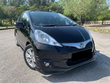 HONDA JAZZ 1.5 FACELIFT (A) HYBRID TIPTOP CONDITION CAREFUL OWNER FULL SERVICE RECORD