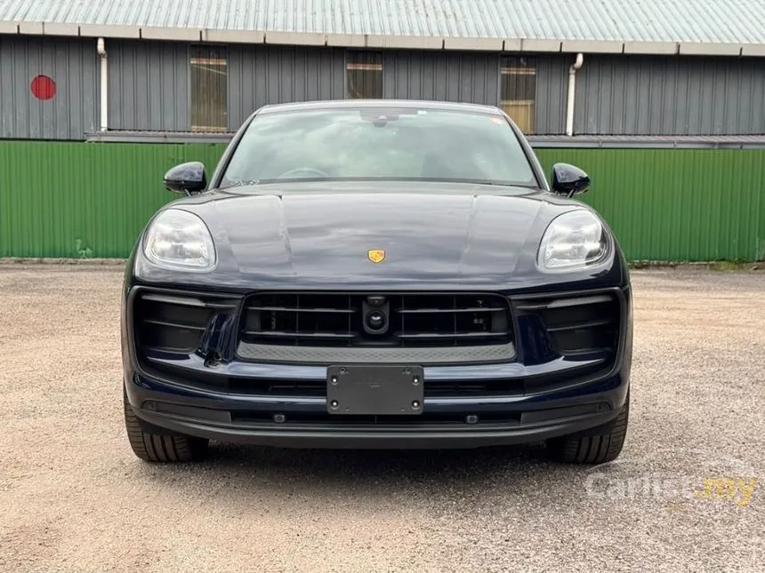 2023 Porsche Macan SUV