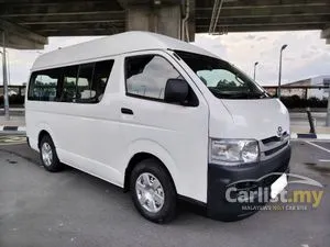 2009 Toyota Hiace 2.5 Window Van Van