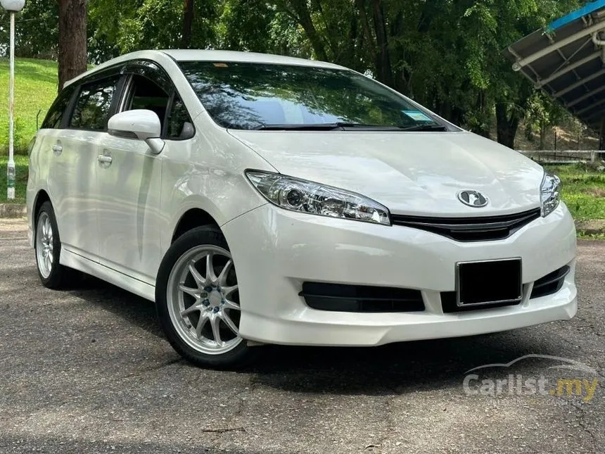 2013 Toyota Wish - MPV