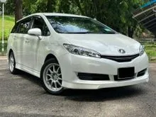 Toyota  Wish 1.8 (A) 4WD / PUSH START / REVERSE CAMERA / SPORT RIMS SERVICE ON TIME TIPTOP CONDITION