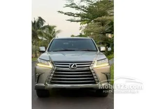 2017 Lexus LX 570 5.7 SUV