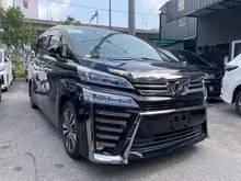 2019 Toyota Vellfire 2.5 ZG SUNROOF MOONROOF BIG ALPINE PLAYER BIG ALPINE ROOF MONITOR WITH GRADE 4.5