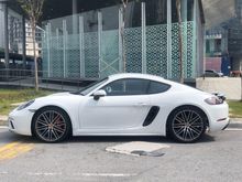 2017 Porsche 718 2.5 Cayman S Coupe Unregister ** Sport Chrono ** Sport Exhaust ** 20' Sport Rim Warranty