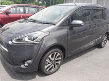 Toyota Sienta 1.5 V MPV ATTRACTIVE REBATE AND GIFT IN TOWN MUST VIEW VALUE TO BUY