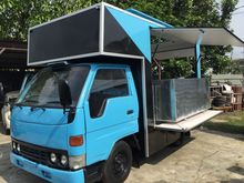 Toyota Dyna FOOD TRUCK 2.5