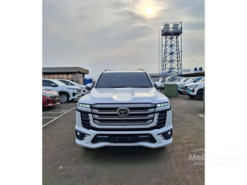 2026 Toyota Land Cruiser 300 VX-R (Premium Colour) SUV