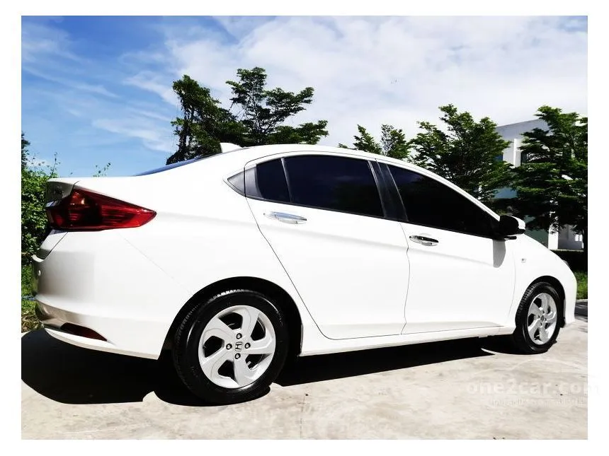 2015 Honda City V+ Sedan