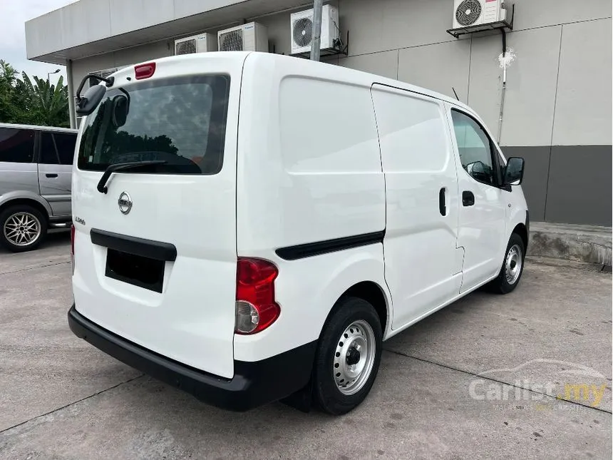 2013 Nissan NV200 Panel Van