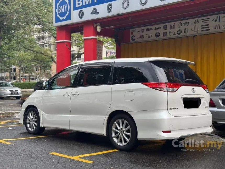 2009 Toyota Estima Aeras MPV