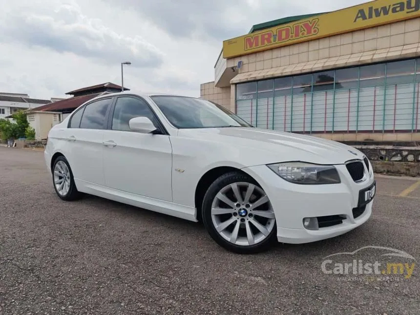 2009 BMW 320i Convertible