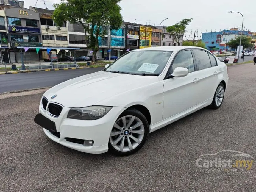 2009 BMW 320i Convertible