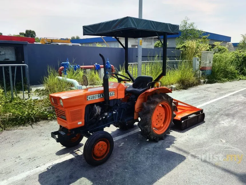 2000 Kubota L1501DT Tractor Gullwing