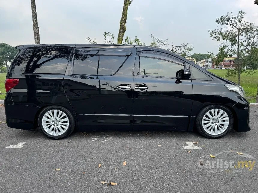2014 Toyota Alphard G 240S Gold MPV