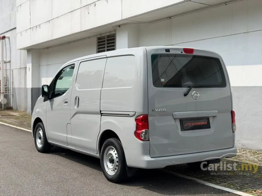 2015 Nissan NV200 Panel Van