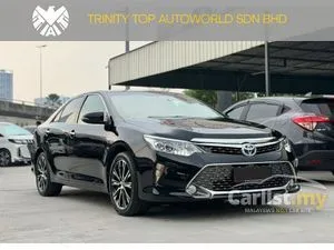 2015 Toyota Camry 2.5 Hybrid Sedan