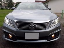 Toyota Camry 2.5 V GOT WARRANTY LIKE NEW CONDITION (ACTUAL YEAR MADE 2013)