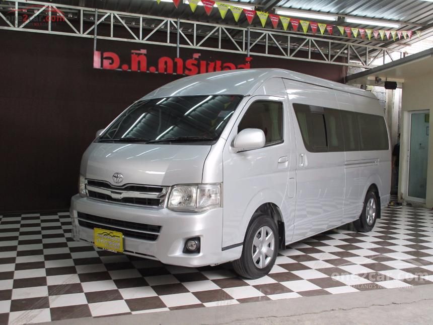 Toyota hiace 2012