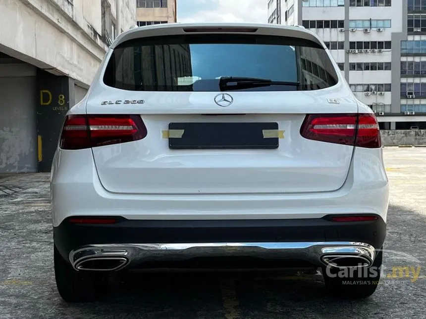 2017 Mercedes-Benz GLC200 Exclusive SUV