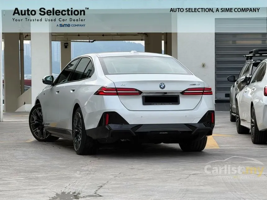 2024 BMW i5 eDrive40 M Sport Sedan