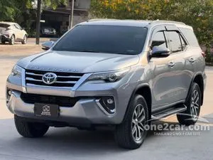 2017 Toyota FORTUNER 2.4 V SUV