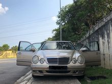 2001 Mercedes-Benz E240 2.4 Elegance Sedan