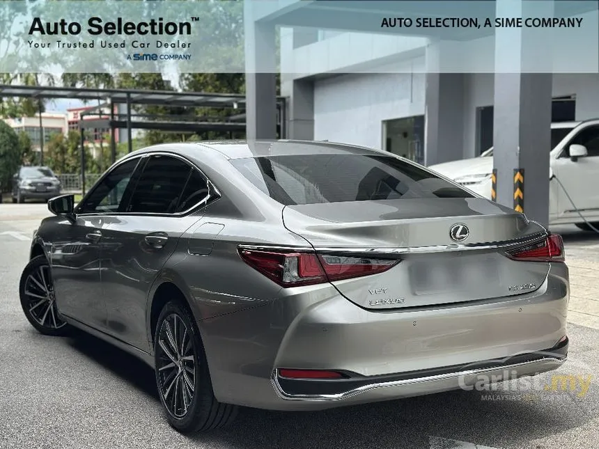 2024 Lexus ES 250 Premium Sedan
