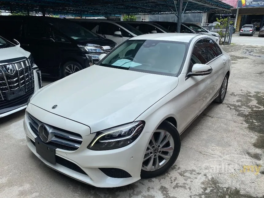 2018 Mercedes-Benz C180 Avantgarde (9G-TRONIC) Sedan