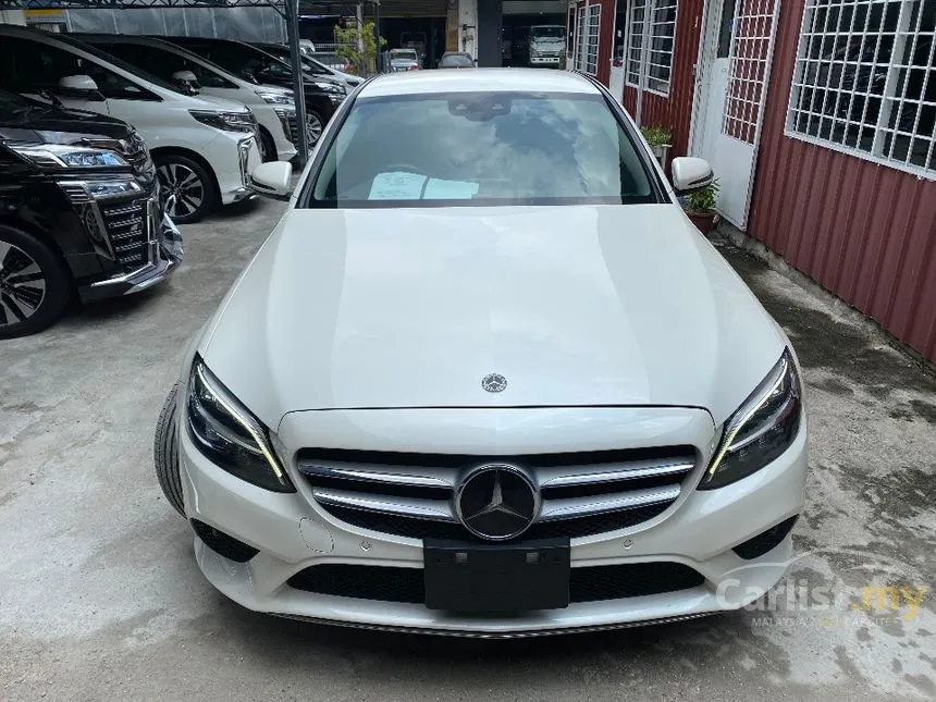 2018 Mercedes-Benz C180 Avantgarde (9G-TRONIC) Sedan