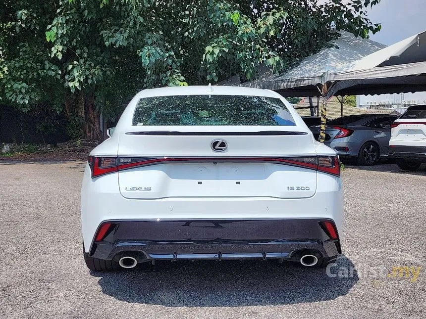 2021 Lexus IS 300 F Sport Sedan