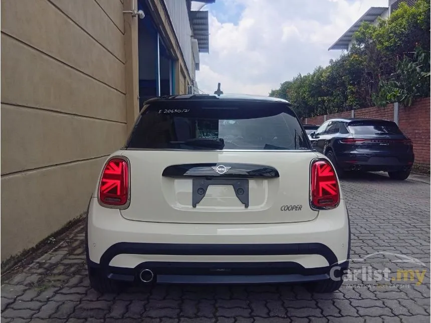 2022 MINI Cooper 3 Door Hatchback