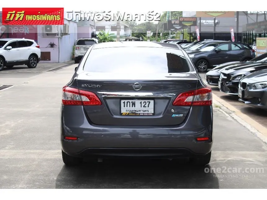 2013 Nissan SYLPHY V Sedan