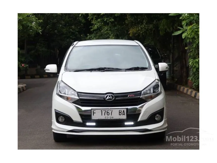 Jual Mobil Daihatsu Ayla 2018 R 1.2 di Banten Manual Hatchback Putih Rp 98.000.000