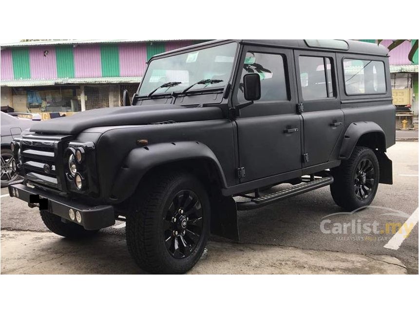 Land Rover Defender 2002 300Tdi 2.5 in Selangor Manual SUV Black for RM