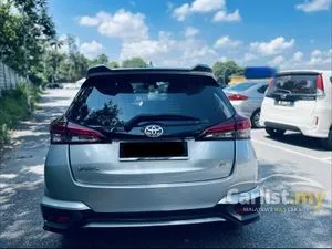 2022 Toyota Yaris 1.5 E Hatchback