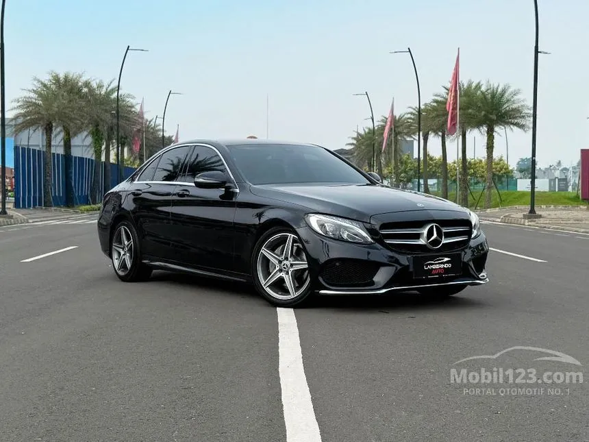 2017 Mercedes-Benz C200 AMG Line Sedan