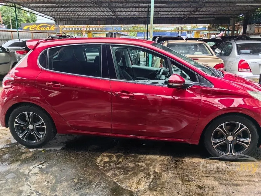 2014 Peugeot 208 Allure Hatchback