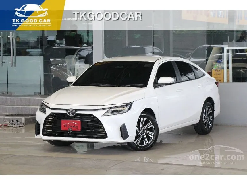 2023 Toyota Yaris Ativ Smart Sedan