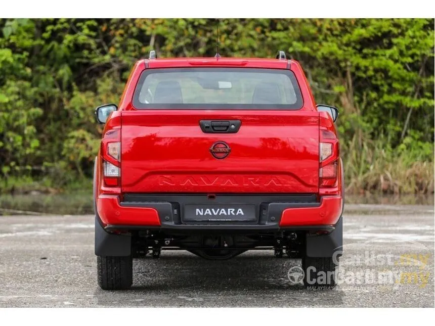 2021 Nissan Navara VL Pickup Truck