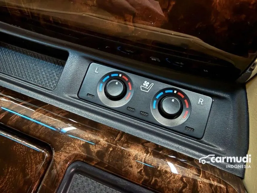 2022 Toyota Alphard G MPV