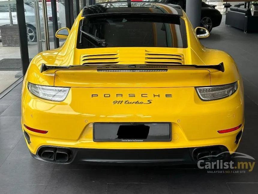 2013 Porsche 911 Turbo S Coupe