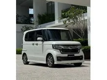 2022 Honda N-Box 0.7 Custom G L  POWER DOOR HONDA SENSING