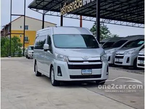 2020 Toyota Commuter 2.8 Van
