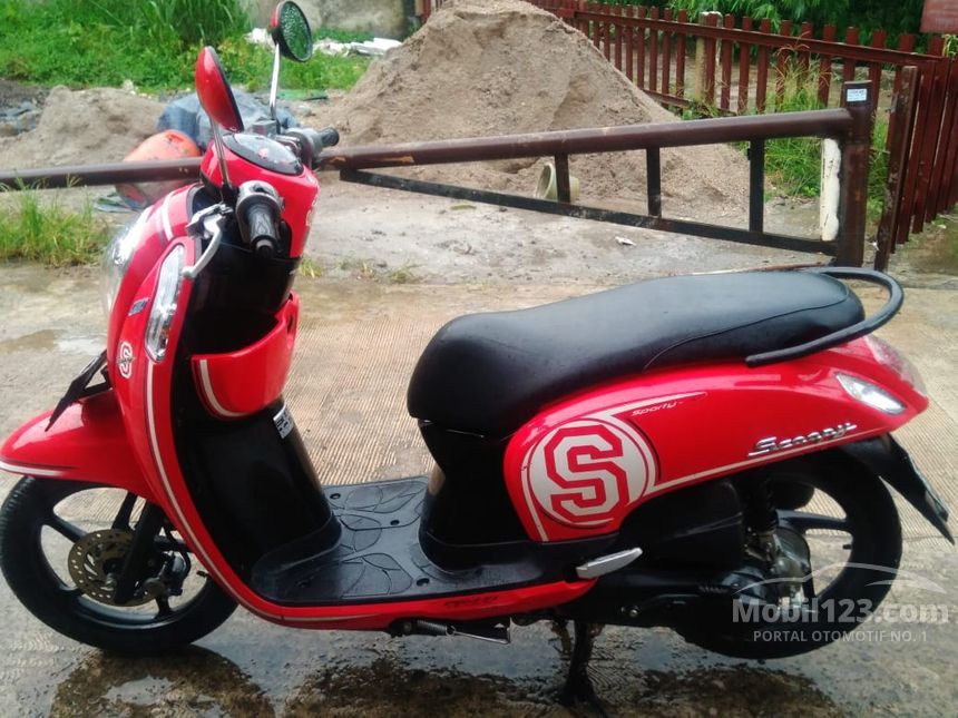 Jual Motor  Honda Scoopy  2019 110 Automatic 0 1 di Jawa  