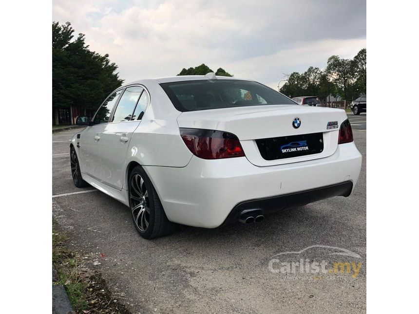 Bmw 525i 08 Sports 2 5 在 State Auto自动挡sedan White 于 价格 Carlist My