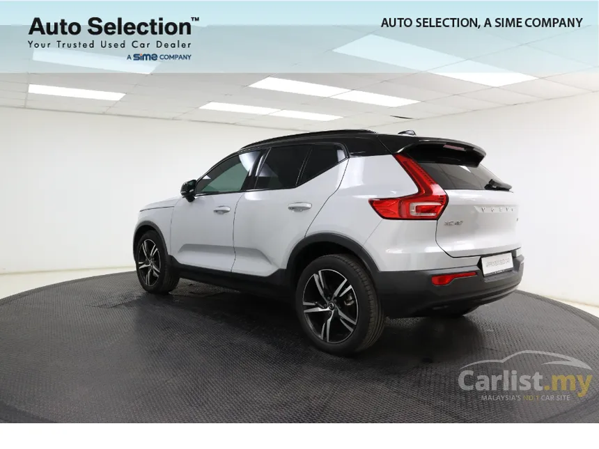 2021 Volvo XC40 T5 R-Design SUV